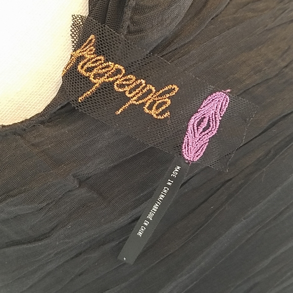 Free People Sexy Lace Plunge Crossback Dress 4 - Picture 4 of 5